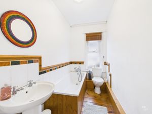 Photo 7- click for photo gallery